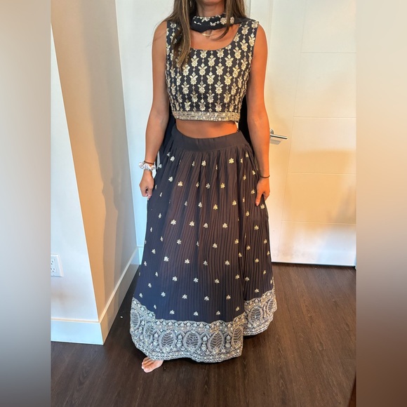 Indian Lehengha - Navy Blue and silver Lengha - Picture 1 of 8